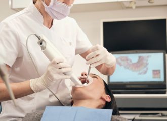 Conservativa ed Endodonzia Conservativa ed Endodonzia